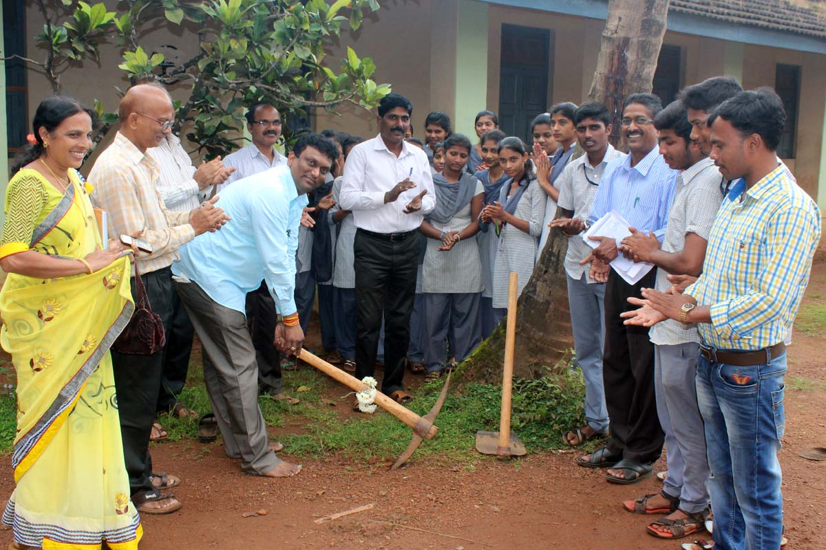 ಎನ್ನೆಸ್ಸೆಸ್‌ನಿಂದ .ಗ್ರಾಮೀಣ ಬದುಕಿನ ಅರಿವು:  ತಾಪಂ ಅಧ್ಯಕ್ಷ ಮಲ್ಲಿಕಾರ್ಜುನ ಹಕ್ರೆ
